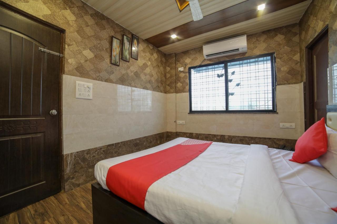 Oyo Flagship Hotel Chandani Rāipur Exteriör bild