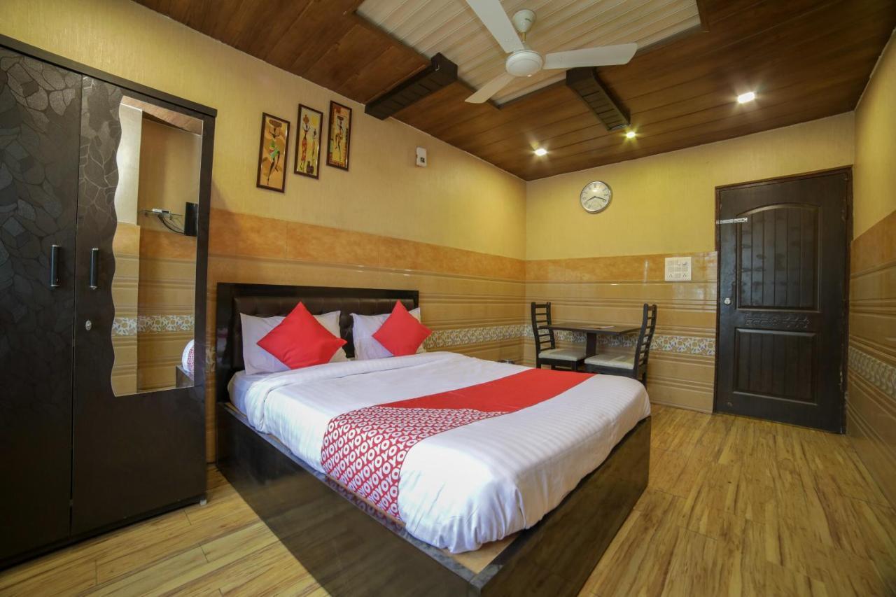 Oyo Flagship Hotel Chandani Rāipur Exteriör bild
