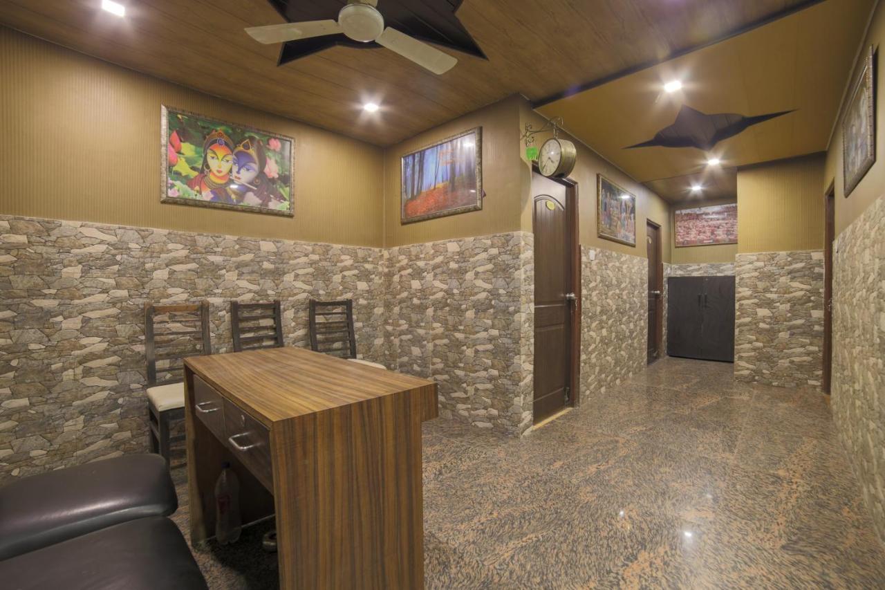 Oyo Flagship Hotel Chandani Rāipur Exteriör bild